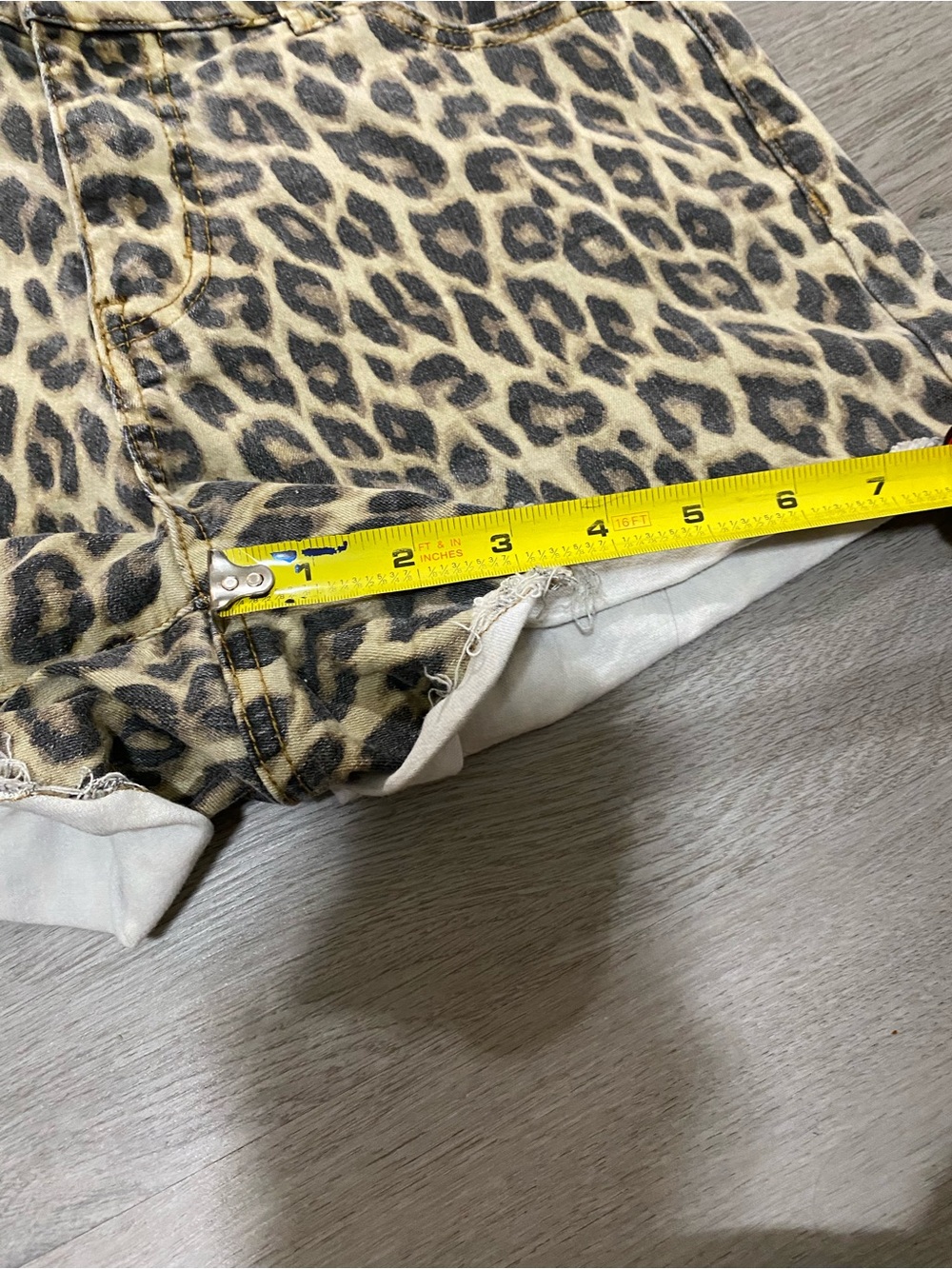 Judy Blue Leopard Print Jean Shorts in Tan & Black - Picture 9 of 9